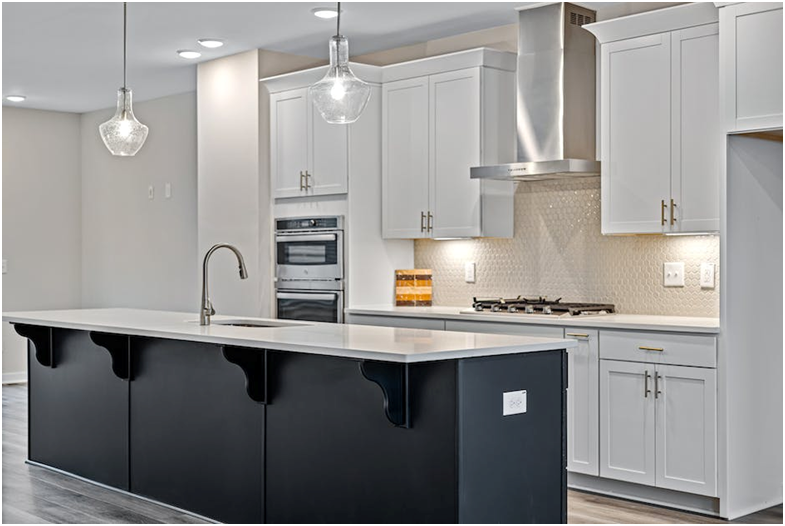 Stylish Tips for Incorporating Natural Stone in Kitchen Remodeling