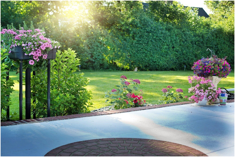 How Creative Landscaping Can Revamp Your Outdoor Space